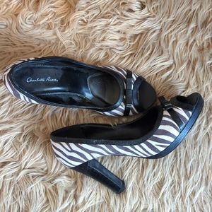Black and White Stripped Shoes SIZE 10